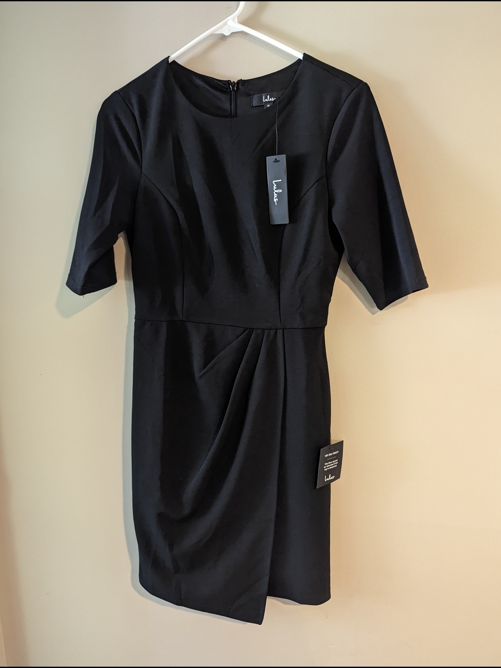 Lulu's - NWT- Black Sheath Dress with Short Sleeves